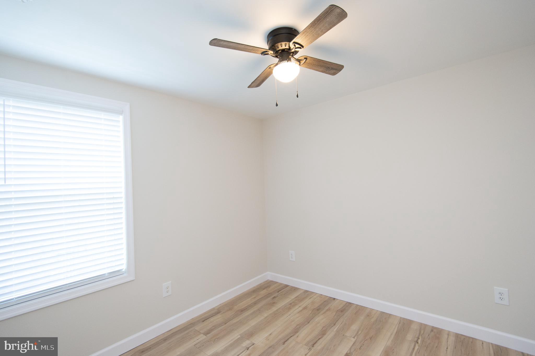 917 Springfield Avenue Cambridge, MD 21613 - Photo 24 of 42 an empty room