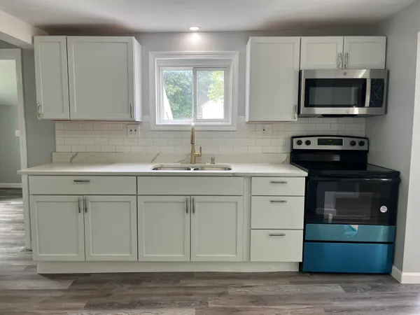 $249,000 | 6 Hidden Avenue, Livermore Falls, ME 04254