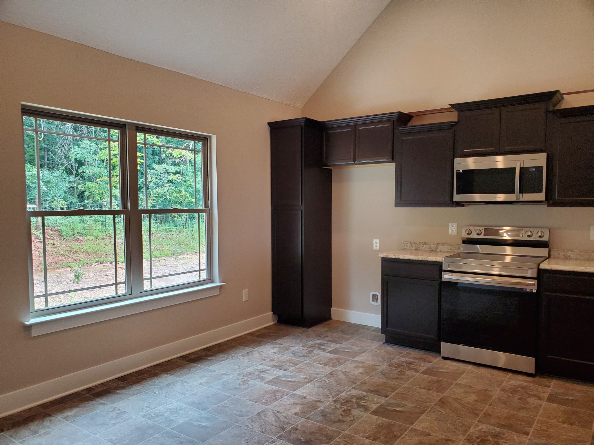 2432 Red Barn Road Christiana, TN 37037 - Photo 15 of 40 Gallery Image 15