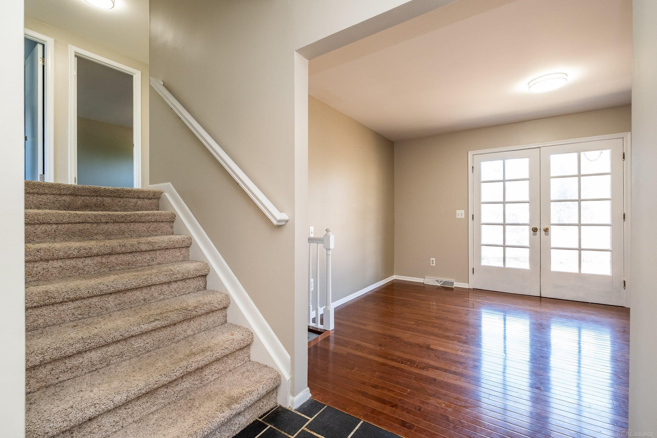 49225 Romeo Plank Road Macomb, MI 48044 - Photo 16 of 32 50171231-735d0660-6a2f-40f0-b746-8bc6180dd83a.JPG