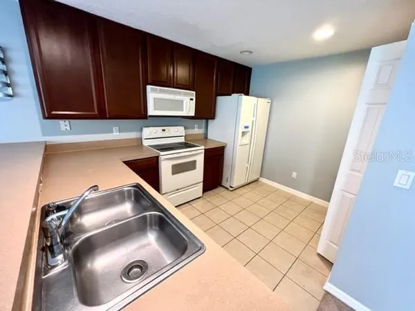 $1,999 | 3896 Silverbell Loop, Oviedo, FL 32765
