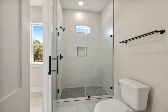 $839,900 | 8707 Water Oak Drive, Tomball, TX 77375