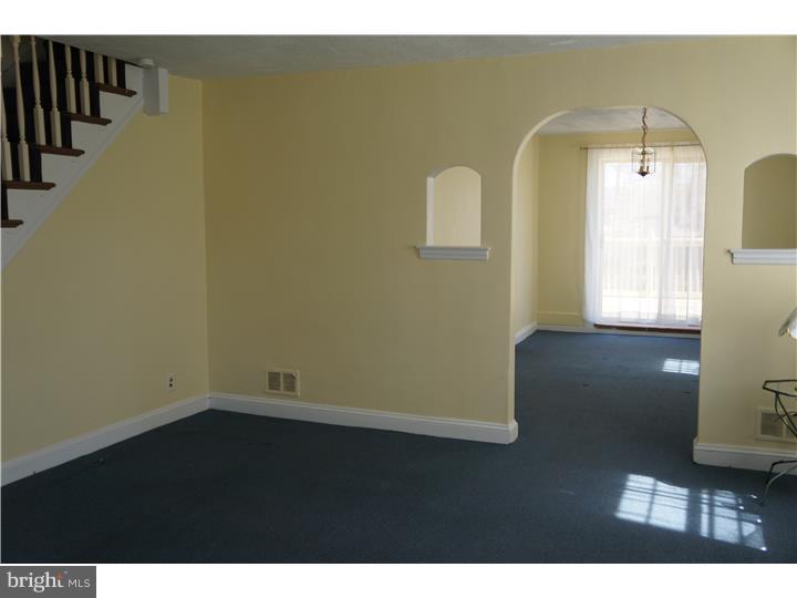 27 Greenhill Road Media, PA 19063 - Photo 4 of 25