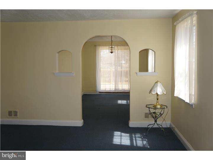 27 Greenhill Road Media, PA 19063 - Photo 5 of 25