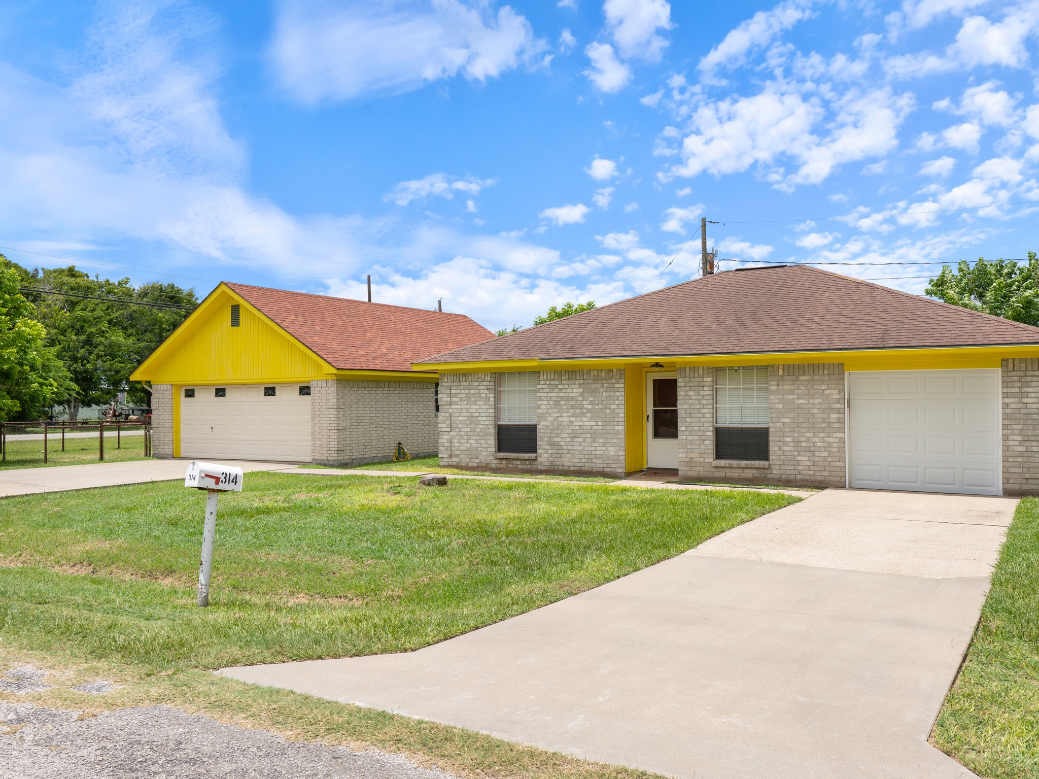314 Rorem Avenue Palacios, TX 77465 - Photo 1 of 34