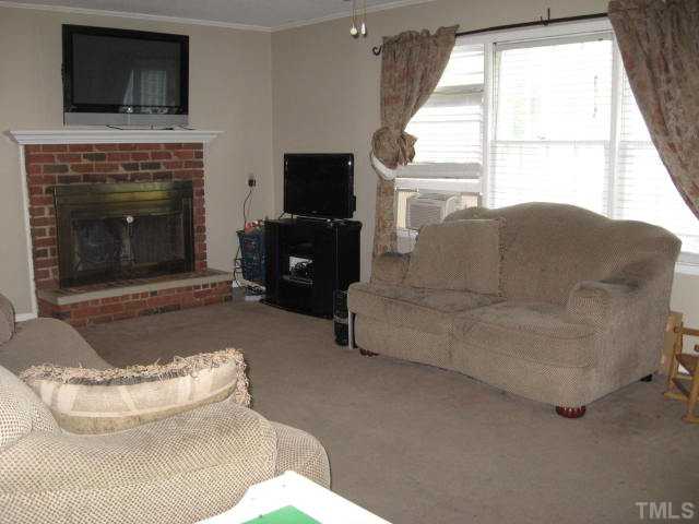 1509 Kennon Road Garner, NC 27529 - Photo 3 of 16 Gallery Image 3