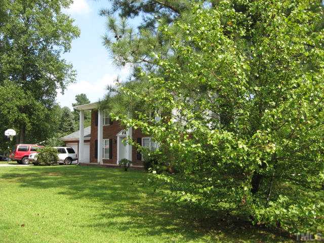 1509 Kennon Road Garner, NC 27529 - Photo 8 of 16 Gallery Image 8
