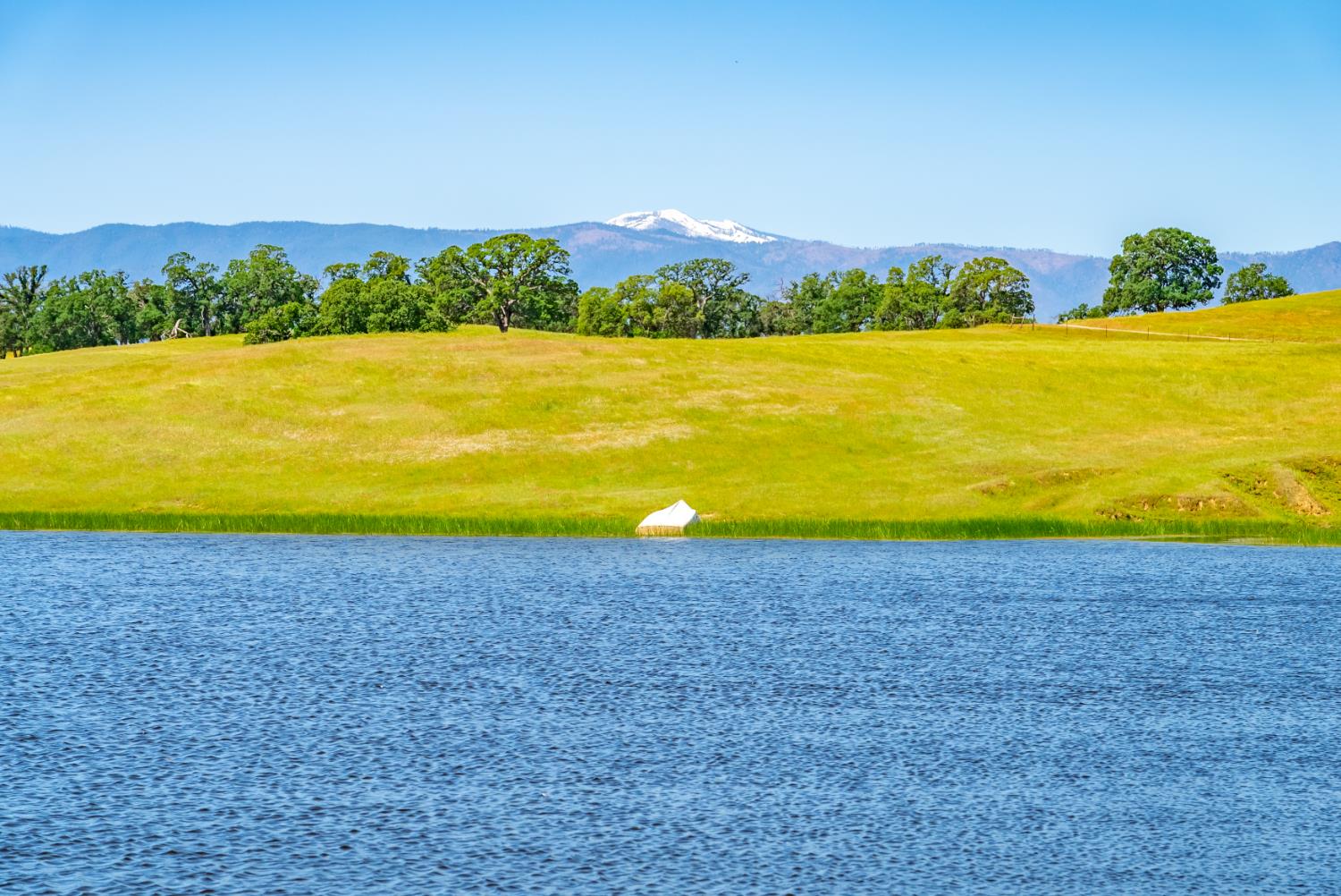 15605 Johnson Road Red Bluff, CA 96080 - Photo 61 of 88 a view of an ocean and a mountain