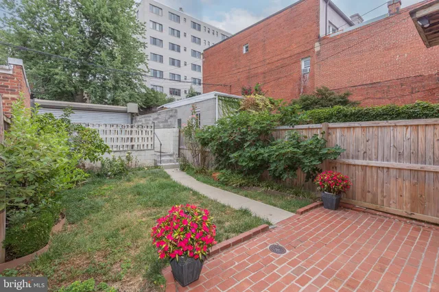 $995,000 | 1617 V Street Northwest, Washington, DC 20009