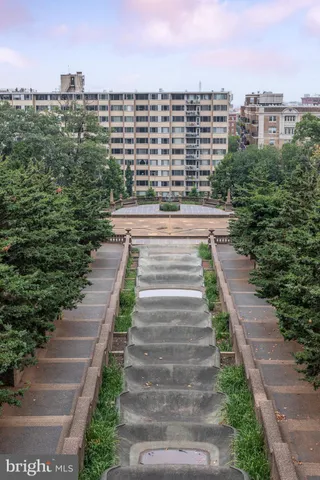 $995,000 | 1617 V Street Northwest, Washington, DC 20009