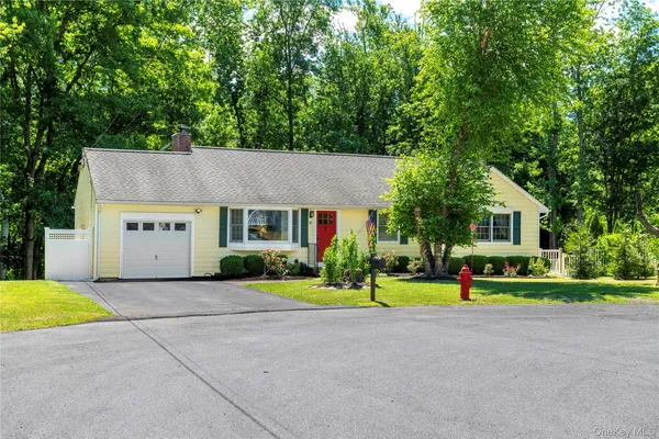 $599,900 | 31 Wasson Drive, Poughkeepsie, NY 12603