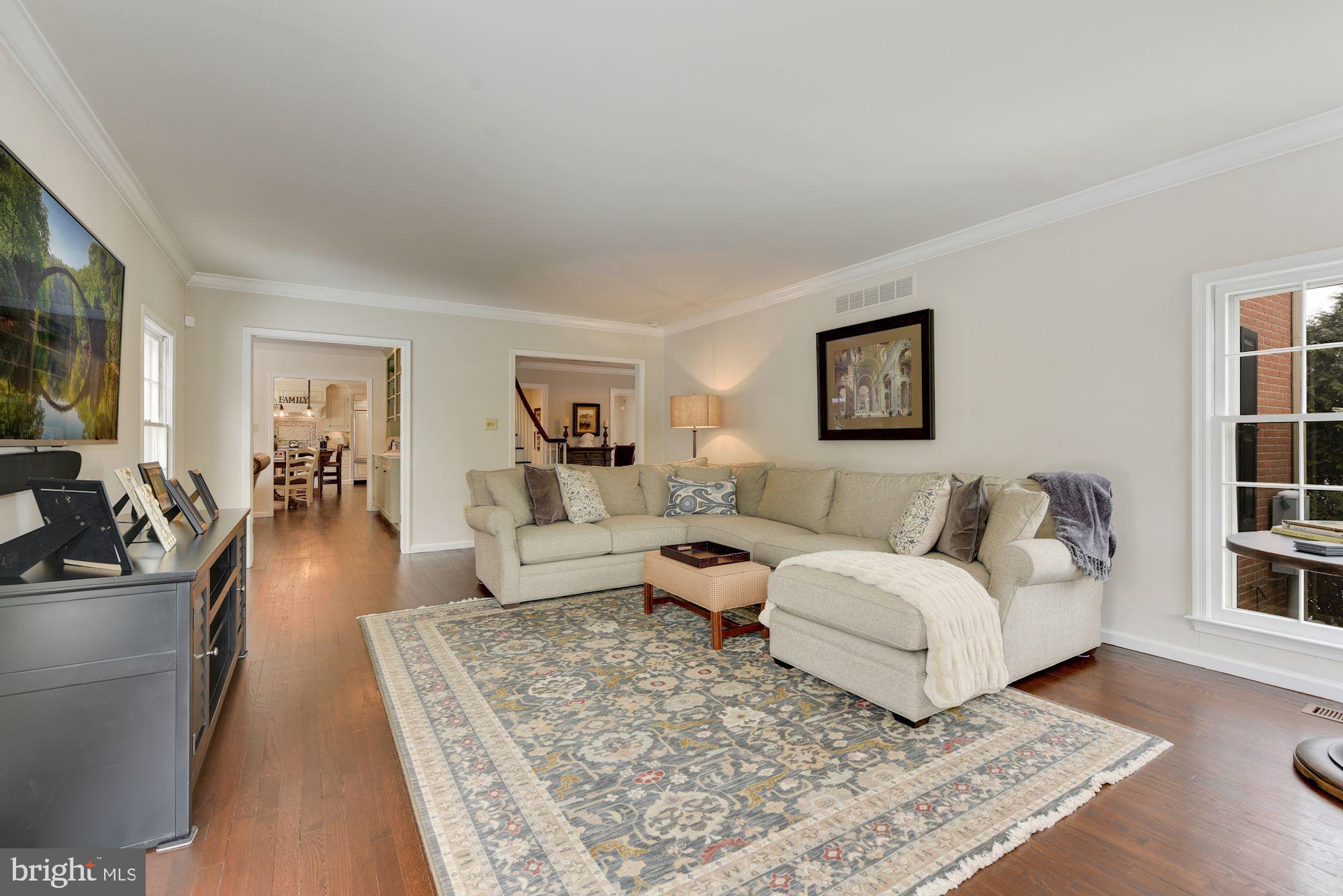 556 Bartram Road Moorestown, NJ 08057 - Photo 7 of 47