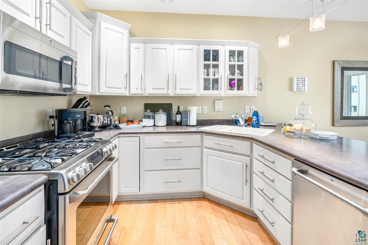 3728 North Ridge Road Duluth, MN 55804 - Photo 17 of 50