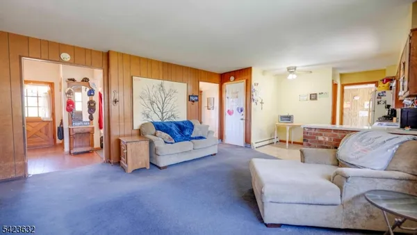 $350,000 | 7 Charles Road, Milford, NJ 08848