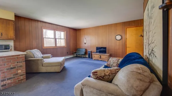 $350,000 | 7 Charles Road, Milford, NJ 08848