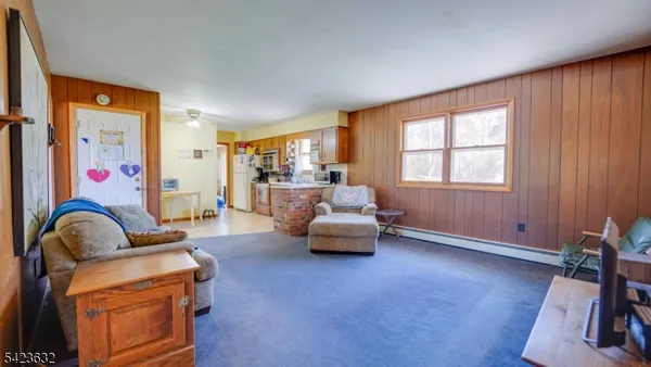 $350,000 | 7 Charles Road, Milford, NJ 08848