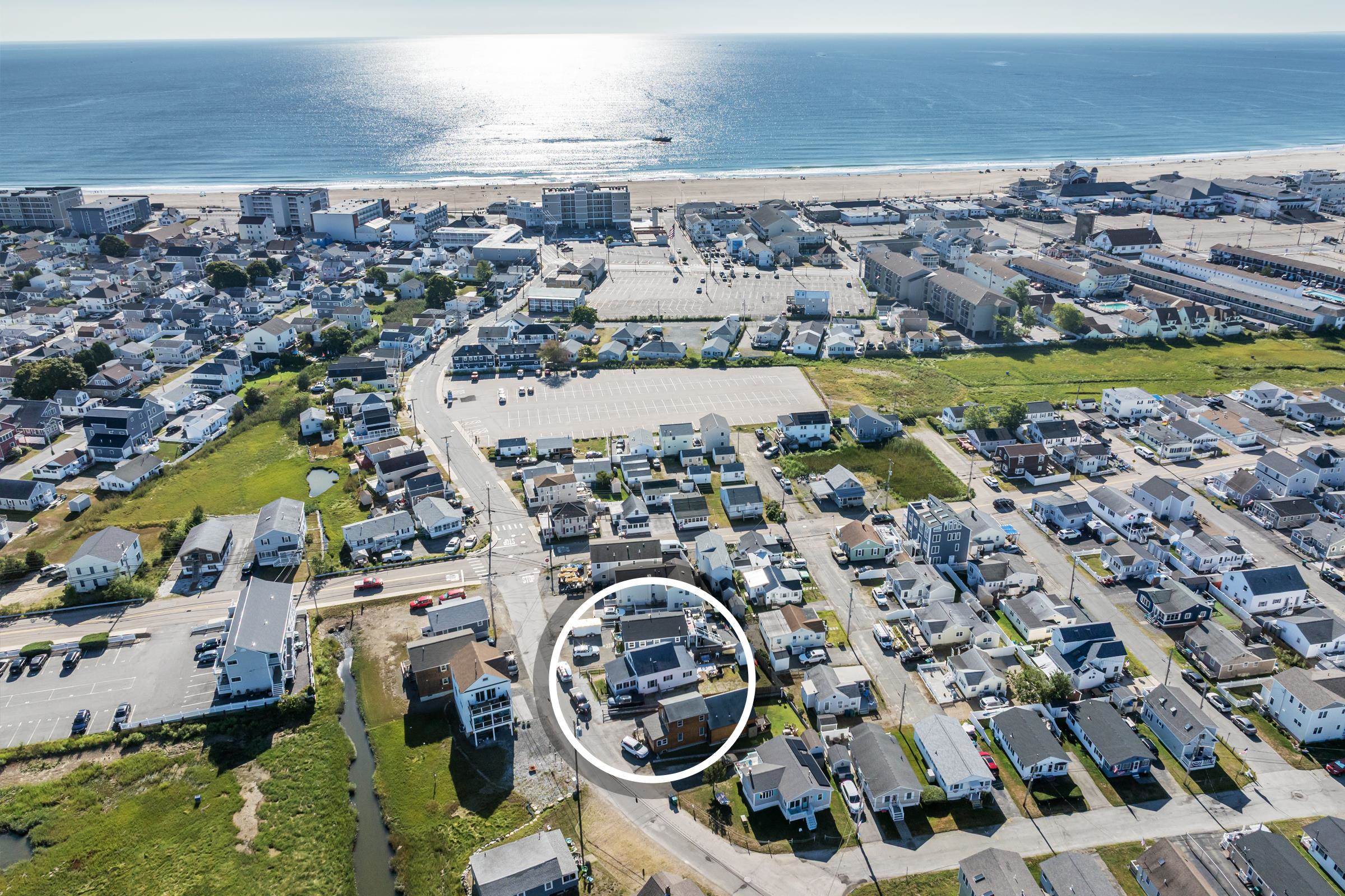 61 Island Path Hampton, NH 03842 - Photo 8 of 32 Gallery Image 8