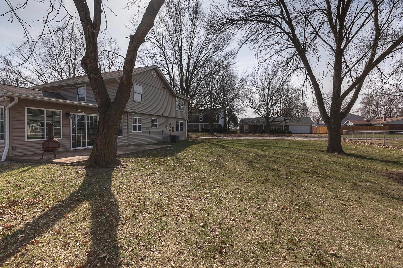 417 Bull Run Road Belleville, IL 62221 - Photo 27 of 34