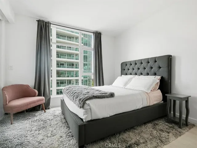 $1,199,900 | 3141 Michelson Drive, Unit 1007, Irvine, CA 92612