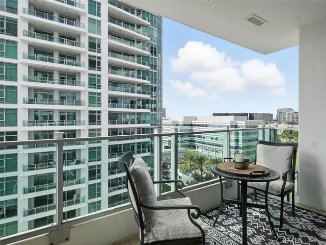 $1,199,900 | 3141 Michelson Drive, Unit 1007, Irvine, CA 92612