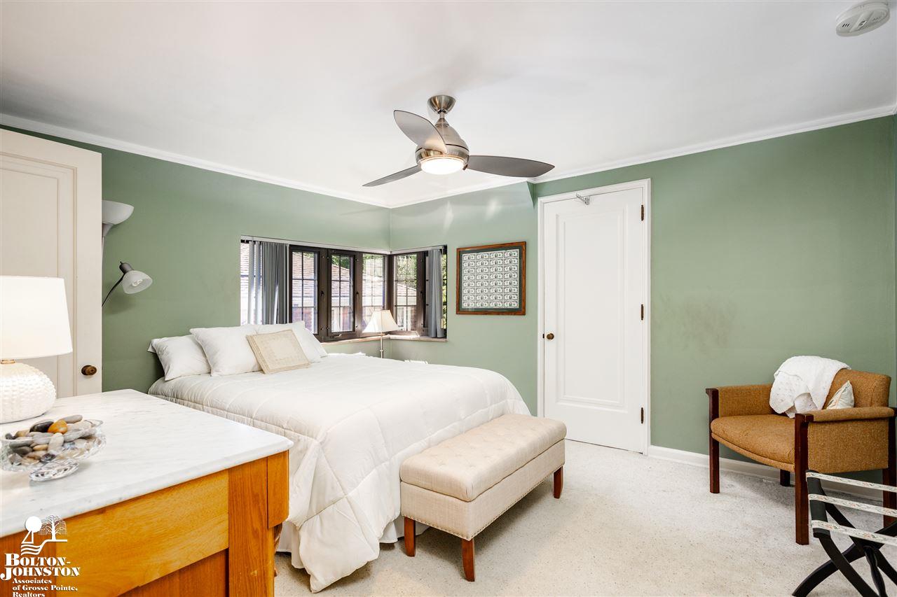 133 Merriweather Road Grosse Pointe Farms, MI 48236 - Photo 29 of 65