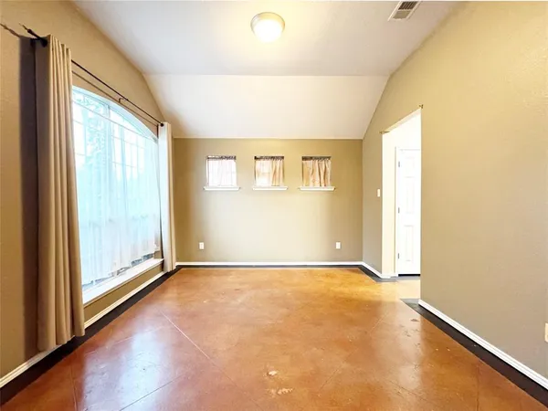 $2,199 | 724 Red Elm Lane, Fort Worth, TX 76131