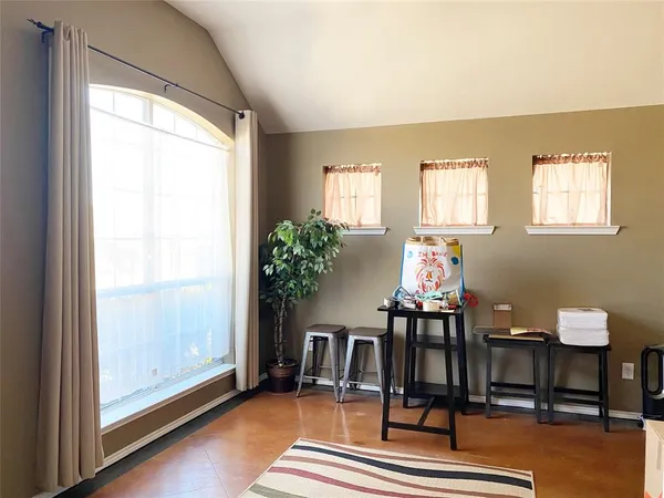 $2,199 | 724 Red Elm Lane, Fort Worth, TX 76131