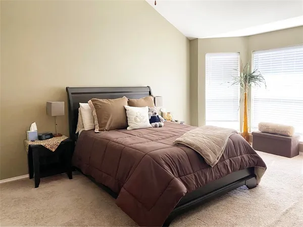 $2,199 | 724 Red Elm Lane, Fort Worth, TX 76131