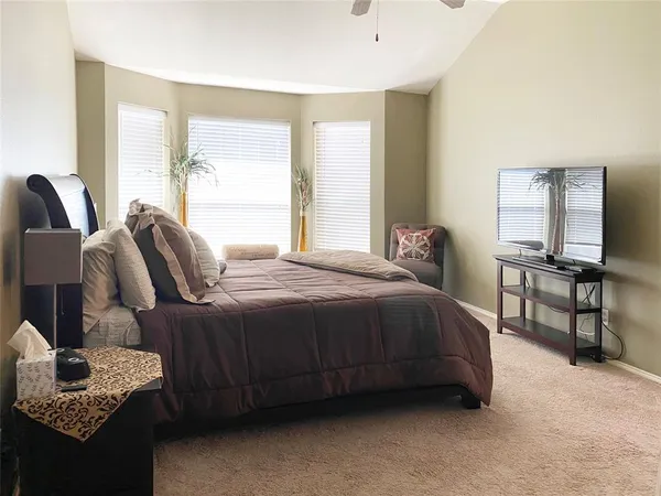 $2,199 | 724 Red Elm Lane, Fort Worth, TX 76131