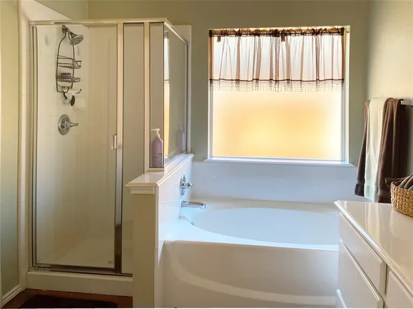 $2,199 | 724 Red Elm Lane, Fort Worth, TX 76131