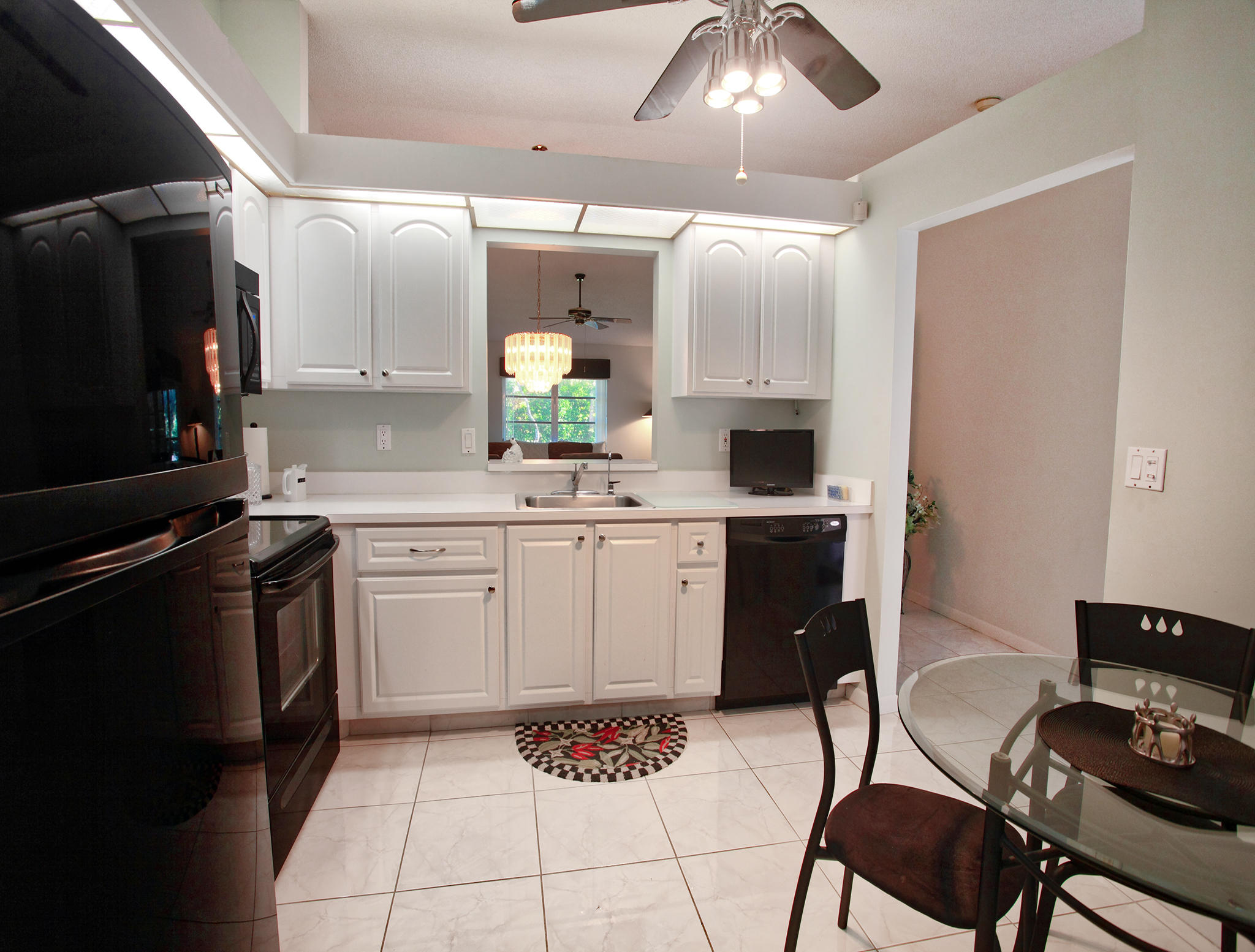 8325 Springtree Road Boca Raton, FL 33496 - Photo 7 of 41 Newer Appliances