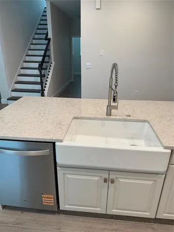 a close view of sink