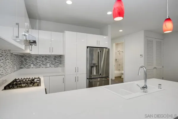$3,650 | 8248 High Street, La Mesa, CA 91941