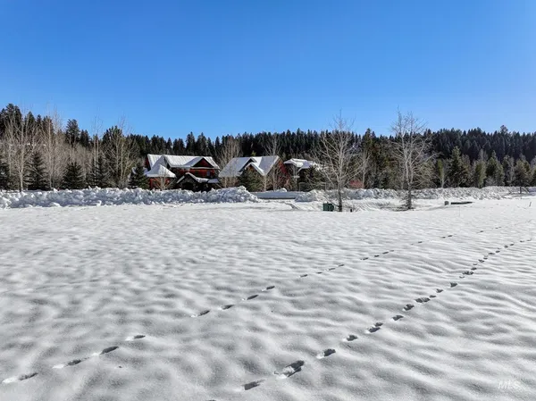 $220,000 | 40 Moonflower Court, Unit 103, McCall, ID 83638