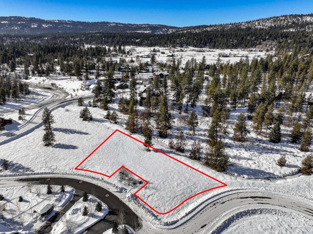 40 Moonflower Court, Unit 103 McCall, ID 83638 - Photo 5 of 18