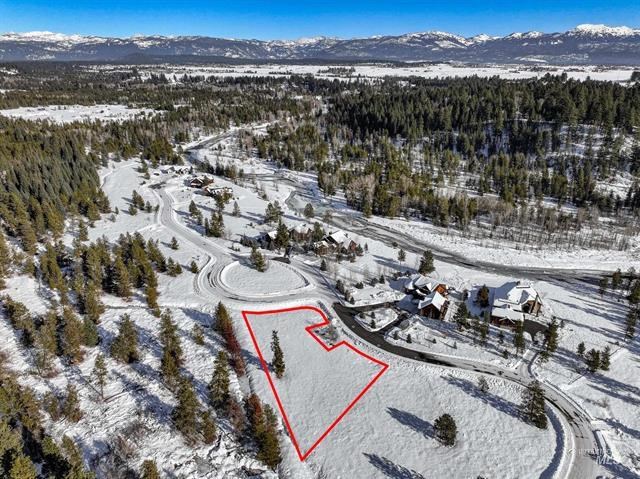 40 Moonflower Court, Unit 103 McCall, ID 83638 - Photo 8 of 18