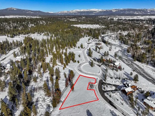 $220,000 | 40 Moonflower Court, Unit 103, McCall, ID 83638