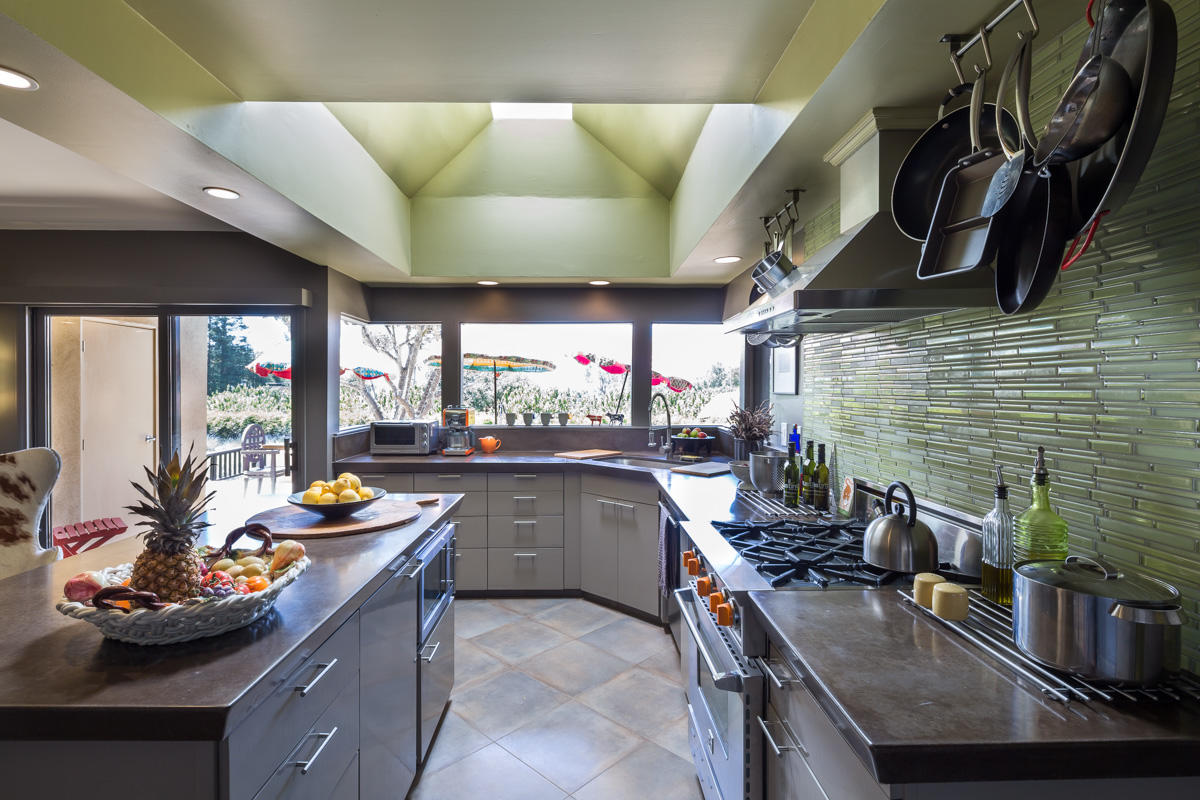 7410 Shepard Mesa Road Carpinteria, CA 93013 - Photo 11 of 32 Kitchen