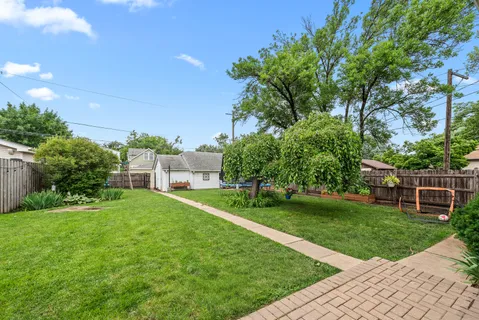 $575,000 | 6960 North Ozark Avenue, Chicago, IL 60631