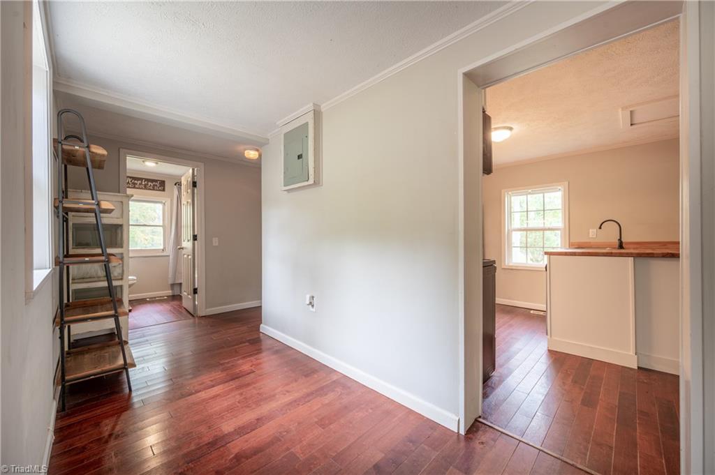 487 Dry Twig Road Laurel Fork, VA 24352 - Photo 17 of 39 Gallery Image 17