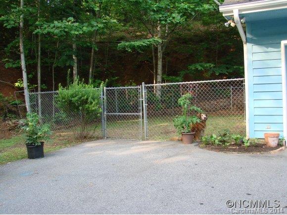 179 Saw Branch Road Candler, NC 28715 - Photo 14 of 17 Gallery Image 14