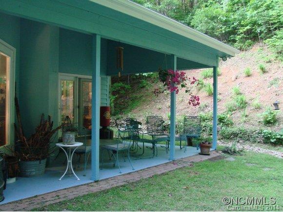 179 Saw Branch Road Candler, NC 28715 - Photo 10 of 17 Gallery Image 10