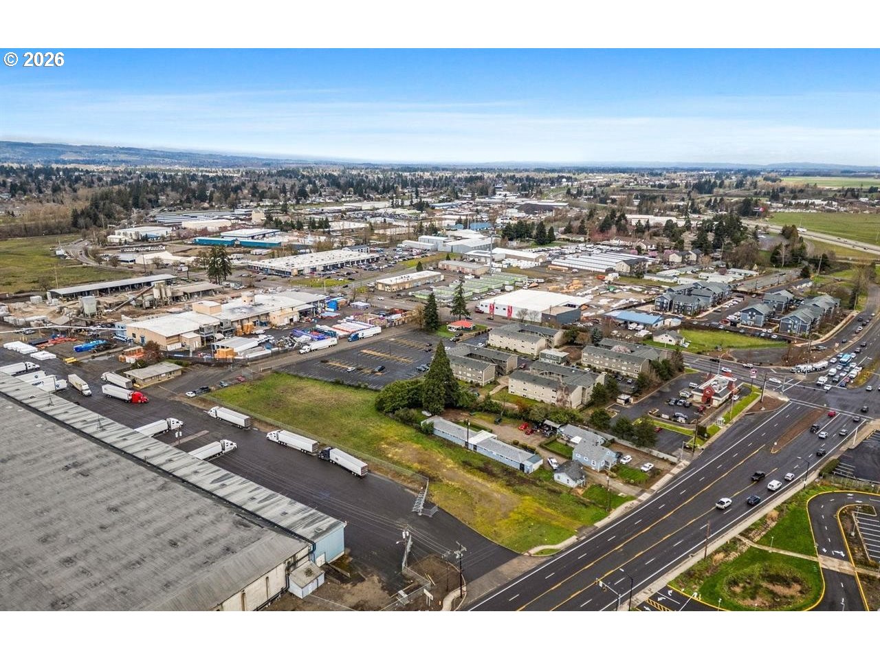 4125-4135 Portland Road Northeast Salem, OR 97301 - Photo 8 of 16 a view of a city