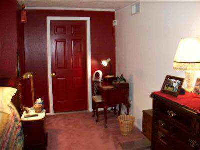 5035 North Vassar Road Flint, MI 48506 - Photo 10 of 14 20249768-9.JPG