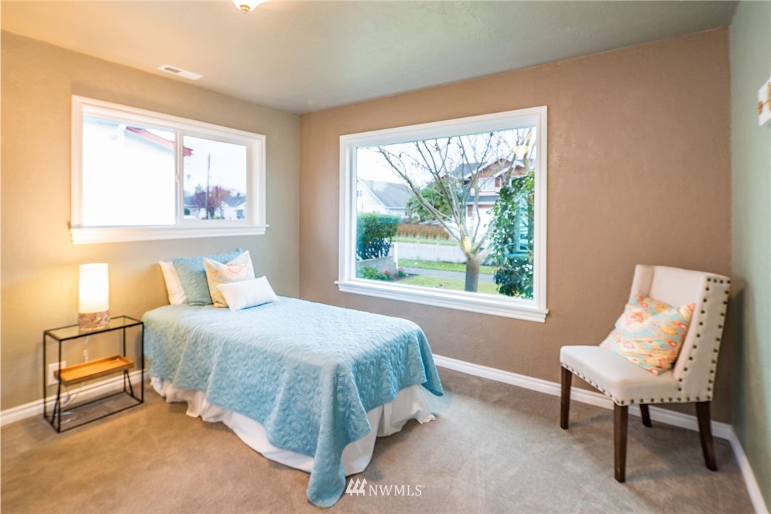 436 Wells Avenue North Renton, WA 98057 - Photo 16 of 25 Gallery Image 16