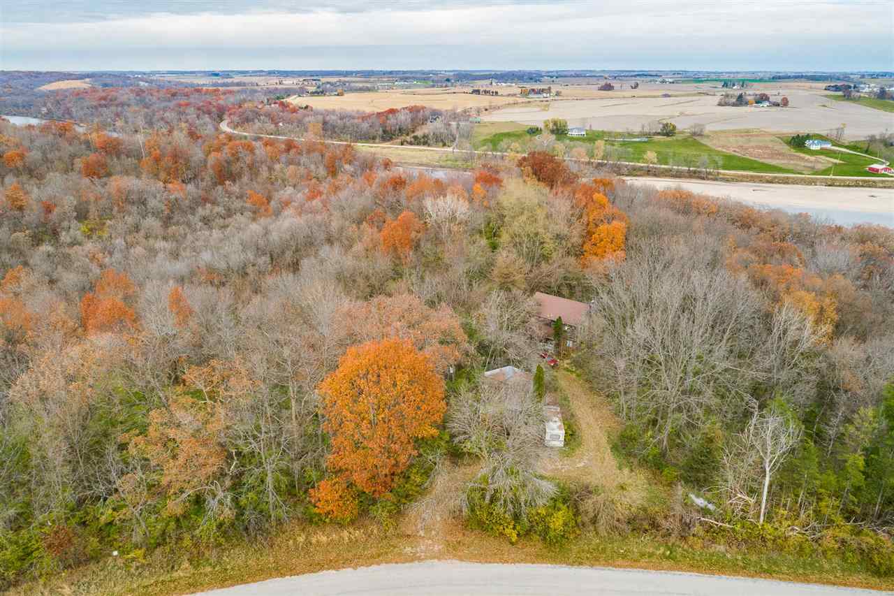 1161 Ivanhoe Road Mount Vernon, IA 52314 - Photo 1 of 17 Gallery Image 1