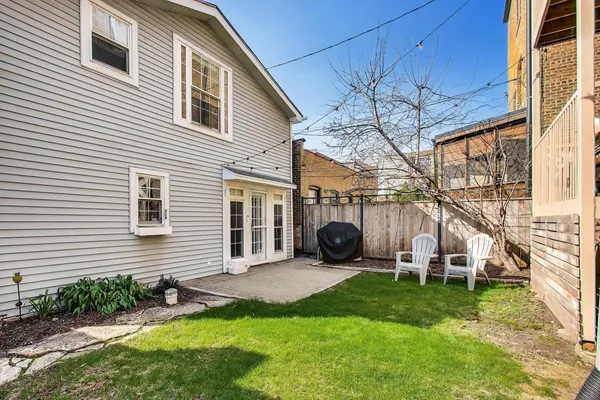 $575,000 | 5142 North Leavitt Street, Unit 1, Chicago, IL 60625