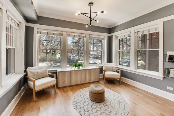 $575,000 | 5142 North Leavitt Street, Unit 1, Chicago, IL 60625