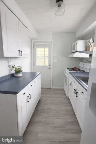 $299,000 | 431 Independence Drive, Burlington, NJ 08016