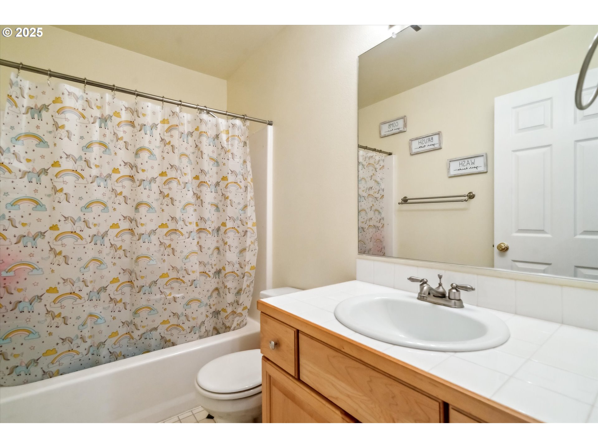 5828 Southeast 16th Loop Gresham, OR 97080 - Photo 28 of 37